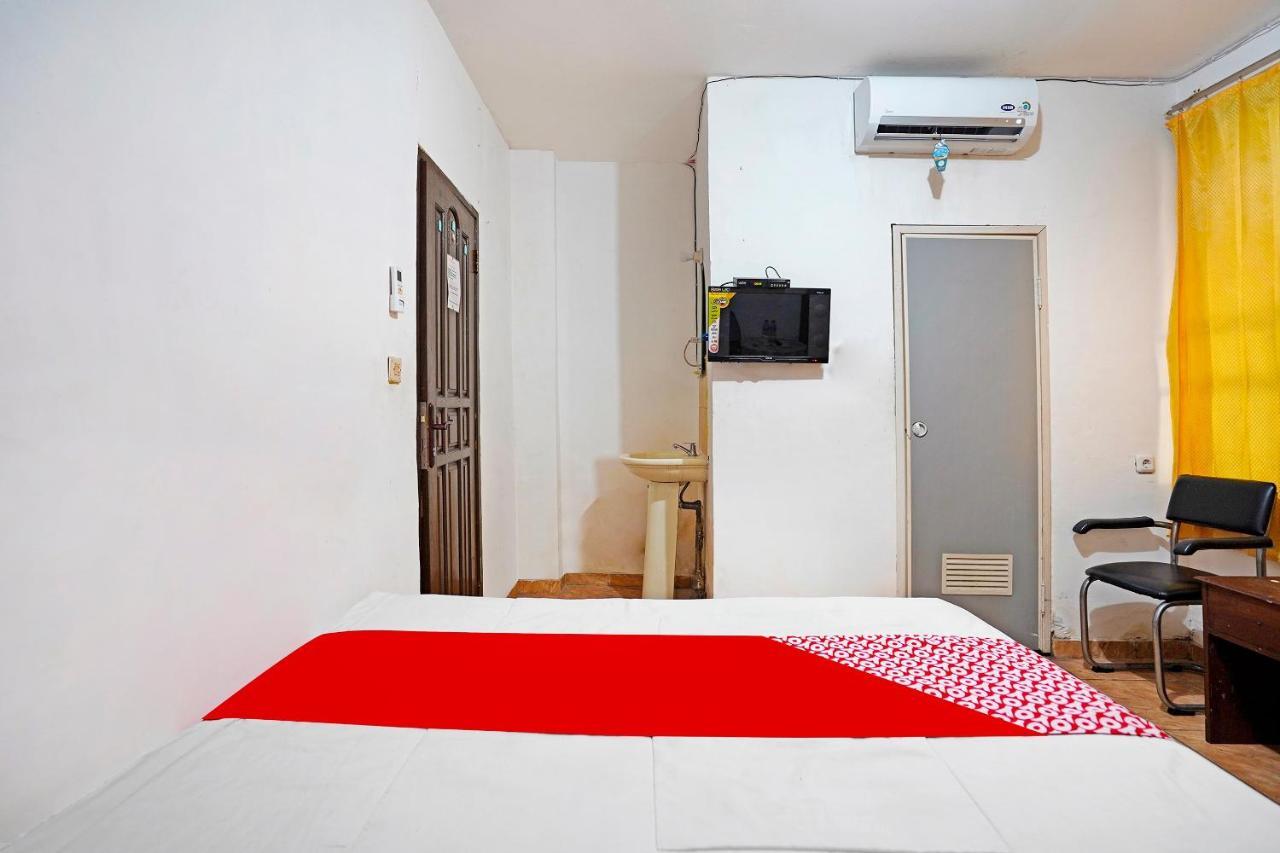 泗水 Oyo 91390 Kost Grand Royal Elite酒店 外观 照片